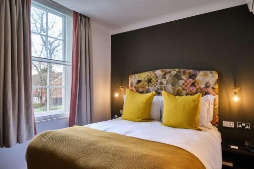 Double Or Twin Room Near Cockpit Chislehurst LON Luxury Bookings