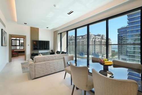 Deluxe 2 Bedroom Apartment Pet Friendly At Palm 3 Luxury Bookings