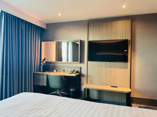 Standard King Or Twin Room Near Balaclava Park LON 4 Luxury Bookings