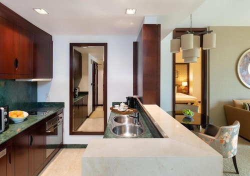 One Bedroom Apartment Near Central Park Towers 3 Luxury Bookings
