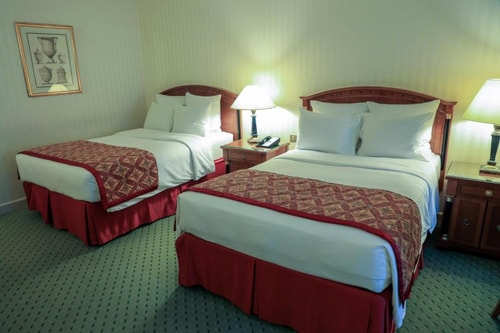 King Or Twin Room Near Reef Mall Dubai 2 Luxury Bookings