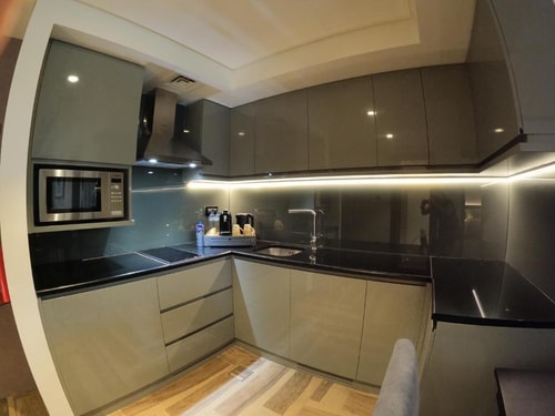 1 Bedroom Suite Pet Allowed Near Dubai Creek Plaza 4 Luxury Bookings