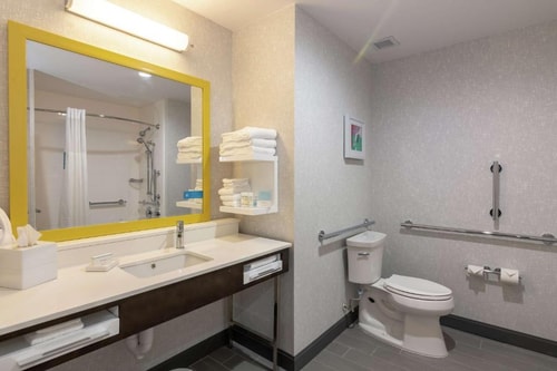 King Room Near La Michoacana Meat Market DAL 3 Luxury Bookings