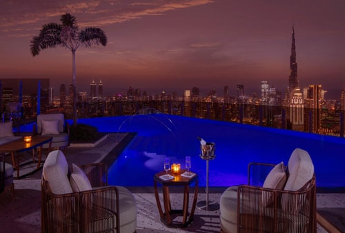Signature King Room Near Regalia Tower Dubai 17 Luxury Bookings