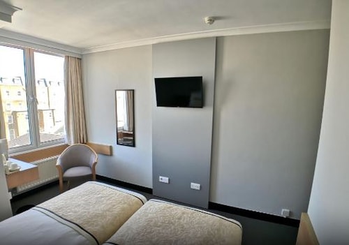 Superior Double Or Twin Room Near Merchant Hub LON 4 Luxury Bookings