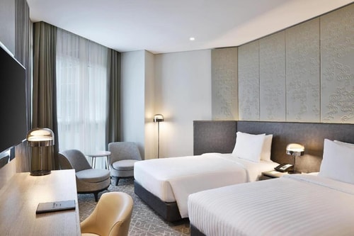 Standard King Or Twin Room Near Mall Of Emirates 3 Luxury Bookings