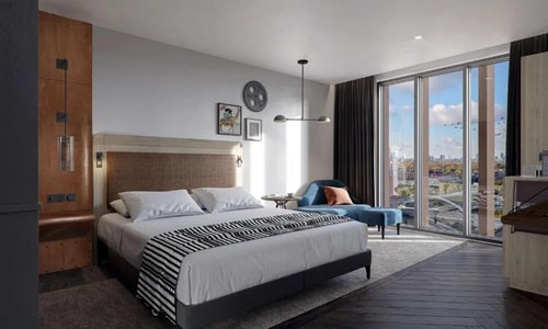Deluxe King Room Near Victory Park LON 1 Luxury Bookings
