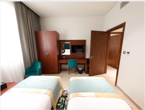 2 Bedroom Apartment Near LuLu Hypermarket Baniyas 1 Luxury Bookings