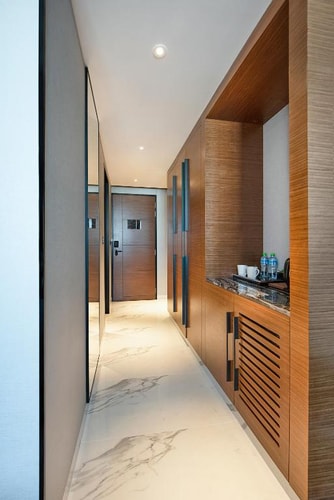 Deluxe King Or Twin Room Near Life Pharmacy Deira 3 Luxury Bookings