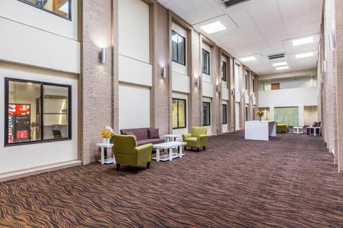 King Room Near ELCO Administrative Services DAL 12 Luxury Bookings