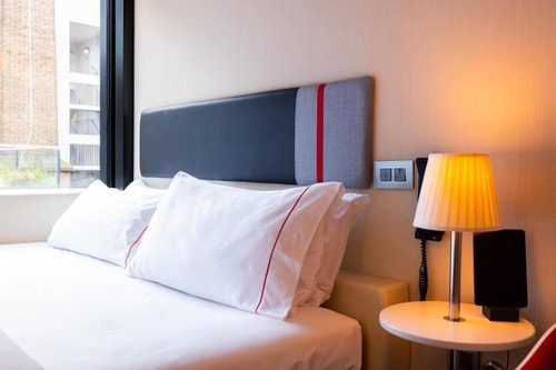King Room Near The Crane Building London LON 2 Luxury Bookings