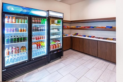 Standard King Room Near Simons Pharmacy HOU 11 Luxury Bookings