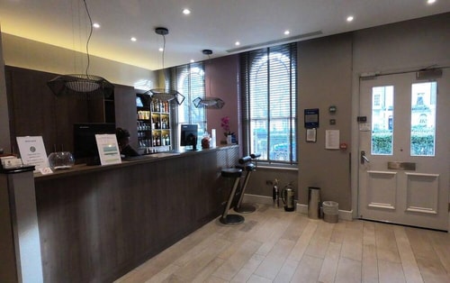 Double Room Near Gloucester Square Gardens LON 9 Luxury Bookings