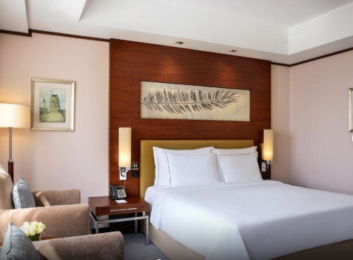 Deluxe Room Near Dubai Internet City Metro Ab 1 Luxury Bookings