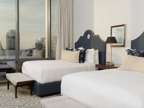 Double or Twin Room Near Ewing Buick GMC DAL Luxury Bookings