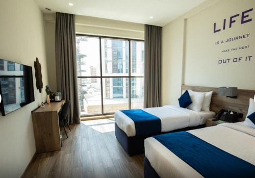 Standard Room Near Nastaran Tower Dubai 1 Luxury Bookings