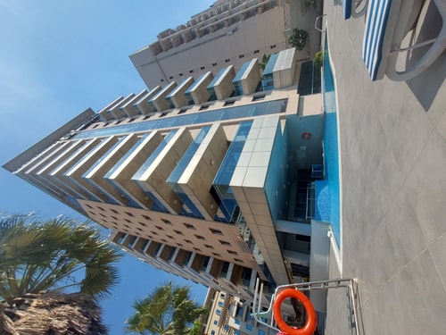 Studio Apartment Near Wemart Hypermarket 18 Luxury Bookings