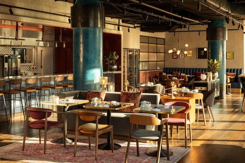 Deluxe King Room Near Victory Park LON 13 Luxury Bookings