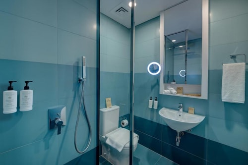 Stylish Room Near American University of Sharjah 3 Luxury Bookings