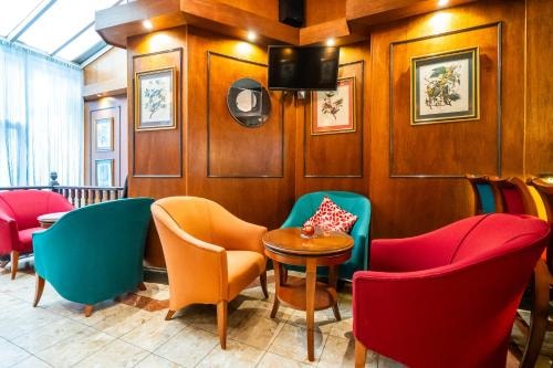 King Size Double Room Near Latitude London LON 15 Luxury Bookings