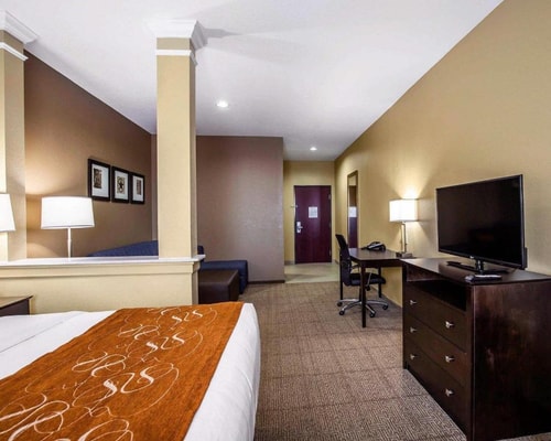 King Suite Near Flaah Islamic Center HOU 1 Luxury Bookings