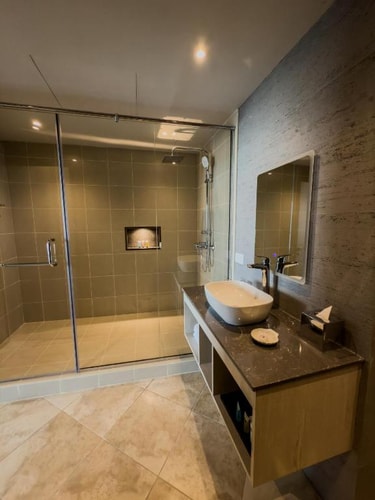 Premium Four Bedroom Apartment Near Marina Beach 15 Luxury Bookings