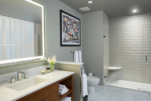 Premium Room Near Memorial City Mall HOU 4 Luxury Bookings