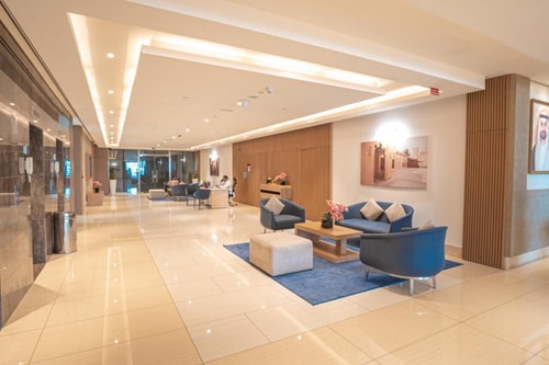 Deluxe Three Bedroom Apartment Near Al Rigga Metro 15 Luxury Bookings