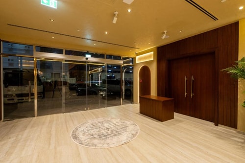 Two Bedroom Deluxe Apartment Near Al Satwa Park 1 13 Luxury Bookings