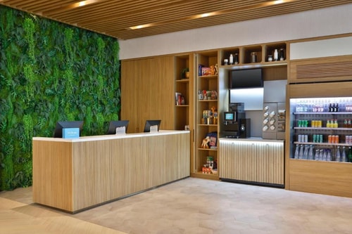 King Or Twin Room Near Marine Transport Station 8 Luxury Bookings