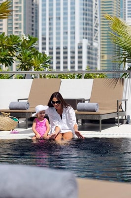 Junior Suite Near DMCC Metro Station 6 Luxury Bookings
