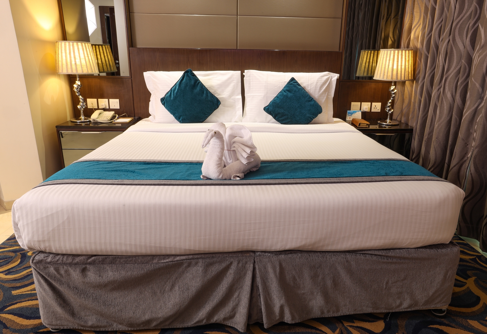 Standard Room Near Jafferiya cemetery Luxury Bookings