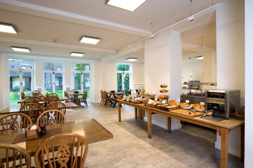 King Room Near Albert Gardens LON 10 Luxury Bookings