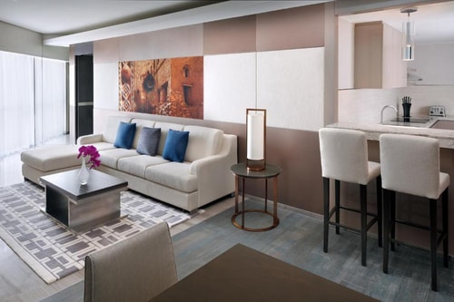 One Bedroom Apartment Near Health Metro Station 2 Luxury Bookings