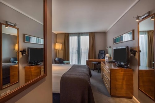 Standard Queen Room Near Primrose Hill LON 2 Luxury Bookings