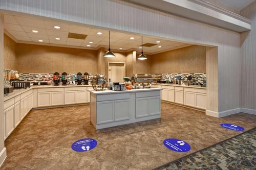 One Bedroom King Suite Near North green Park HOU 14 Luxury Bookings