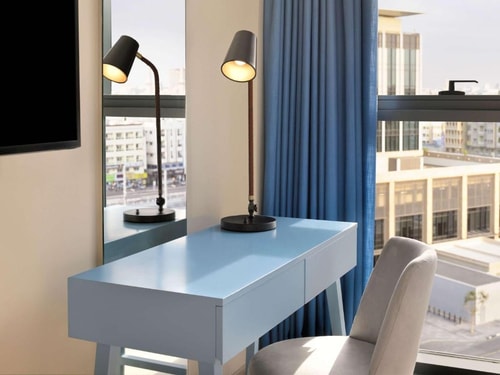 Classic Room Near by Gold Souq Metro Station 2 Luxury Bookings