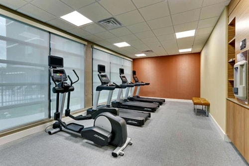 Queen Studio Near Gurudwara Sikh Center Hoston HOU 8 Luxury Bookings