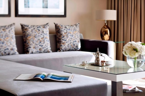 Luxury 3 Bedroom Apartment Walk from Al Wahda Mall 8 Luxury Bookings