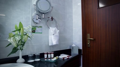 Grand 2 Bedroom Suite Near Abu Dhabi Public Beach 6 Luxury Bookings