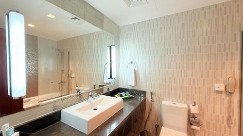 Premium Suite Near Near To Al Riqqa Metro Dubai 10 Luxury Bookings