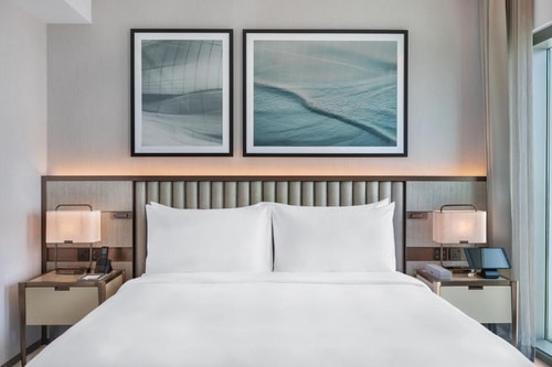 Deluxe King Room Near The Palace Site Office Dubai 1 Luxury Bookings