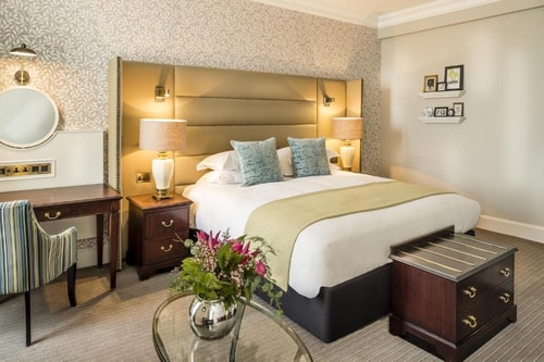Double Or Twin Room Near Victoria Tea Shop LON Luxury Bookings