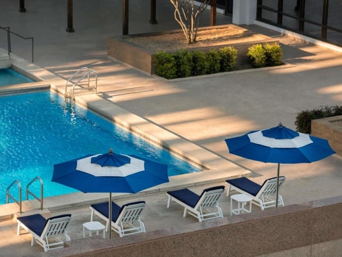 King Room Near Dallas Museum of Art DAL 15 Luxury Bookings