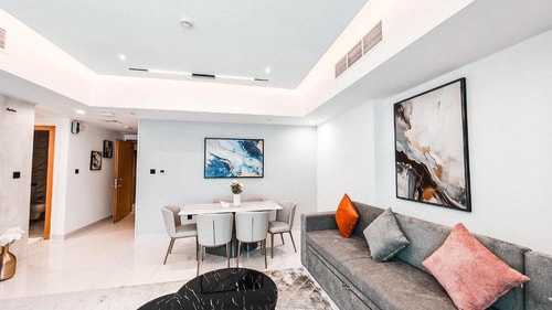 One Bedroom Apartment Near Capital Park 5 Luxury Bookings