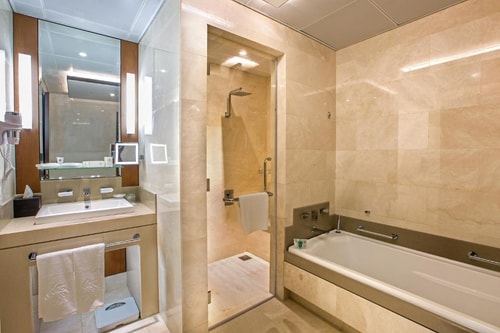 Junior Two Bedroom Suite Near Mall Of Al Ain 6 Luxury Bookings