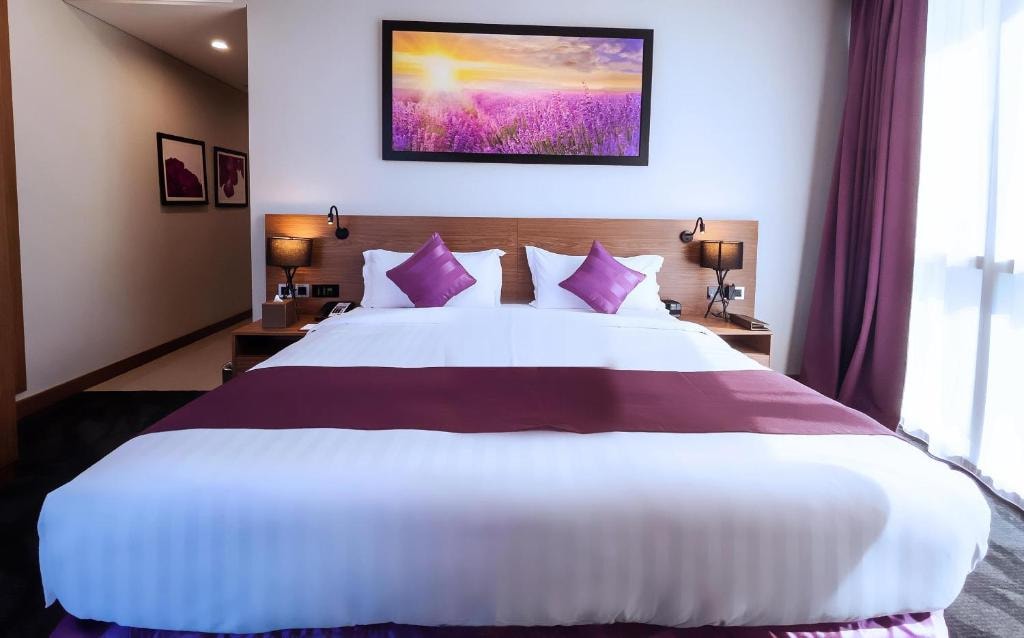 Junior Suite Near F Mart Supermarket Luxury Bookings
