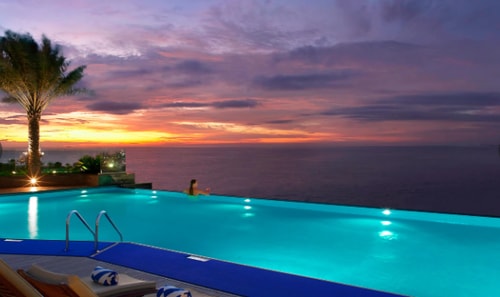 Luxury Club Oceanfront Room Near France Consulate 21 Luxury Bookings