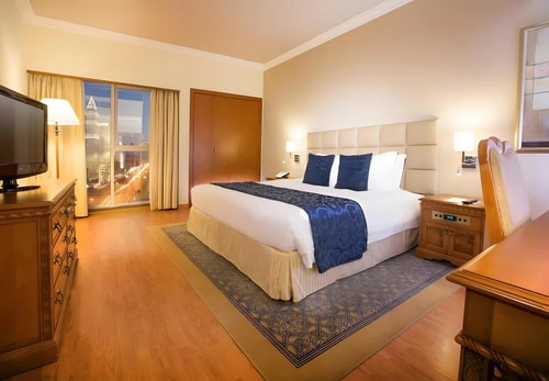 3 Bedroom Suite Near City Tower 2 Dubai Luxury Bookings