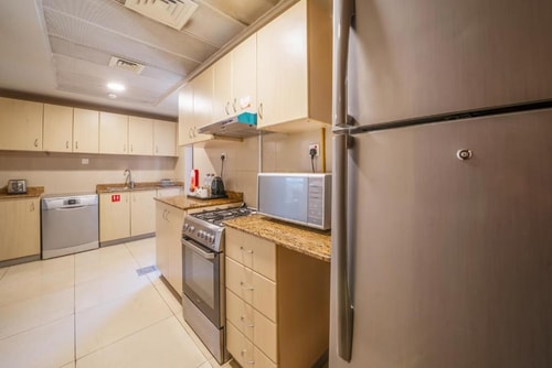 2 Bedroom Apartment Sky Line Near Metro Station 4 Luxury Bookings